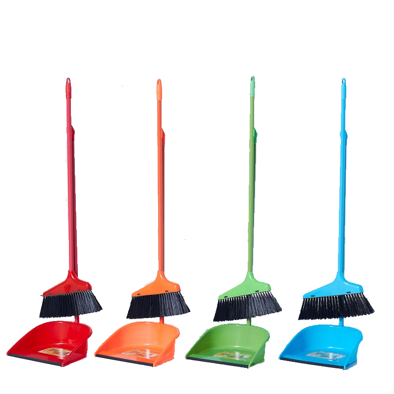 BROOM & DUSTPAN SET